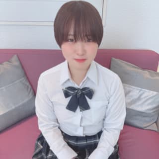 ボーイッシュな19歳のパン屋さんバイトちゃん
