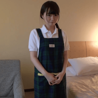 143cmカフェ店員と中出し