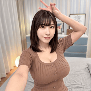 19才Jカップ新人グラビアアイドルが超乳を炸裂させる