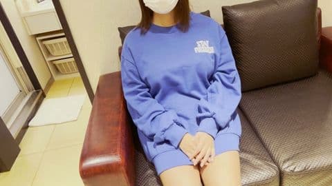 18歳Kカップグラドル級の新人登場 サンプル画像2