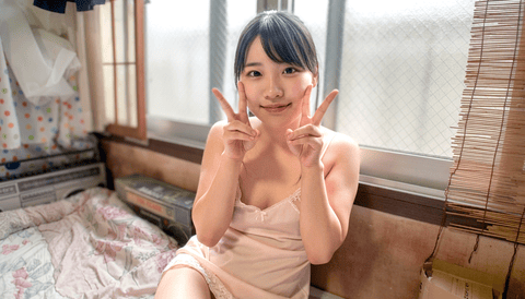 18歳小さなシングルマザー衝撃のぼ乳 サンプル画像1