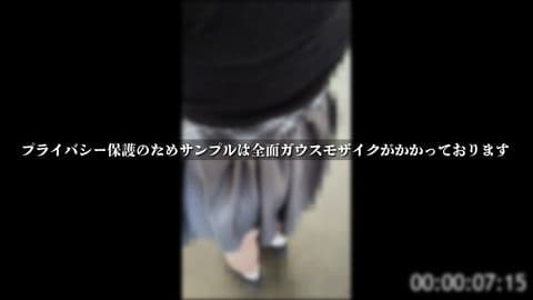電車内でエッチする動画 サンプル画像1