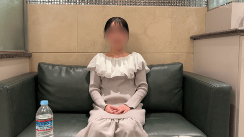 可愛い惣菜店員のハメ撮り動画 サンプル画像1