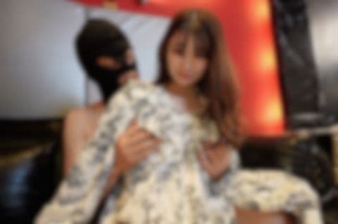 ハメ撮り素人美乳娘の初撮りセックス サンプル画像3