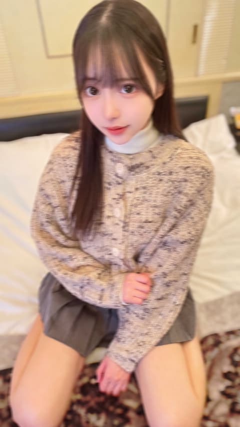 国宝級アイドル原石の超秘蔵中出し映像 サンプル画像1