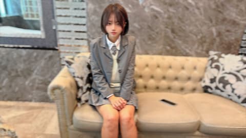 超有名役18才の元ミニマム美女が過激撮影で悶絶 サンプル画像1
