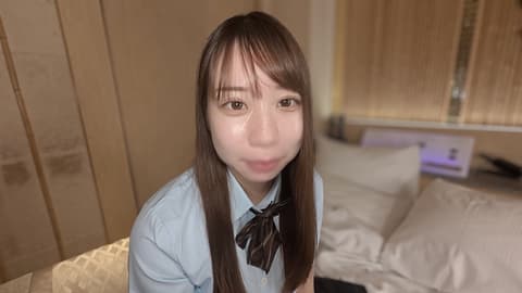 巨根にびっくりする18歳のアイドル級美少女 サンプル画像5