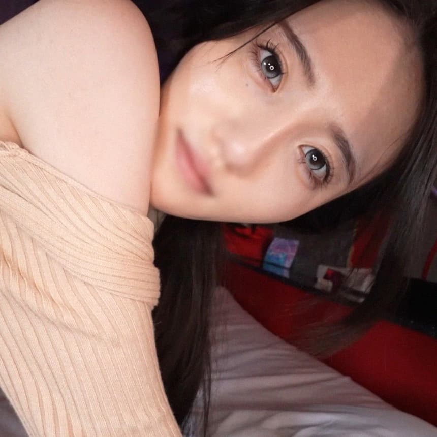 新人19歳モデル顔負けの美女とハメ撮り