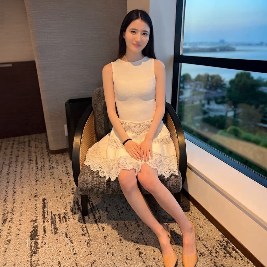 美しすぎる色白JDと激ピストンセックス