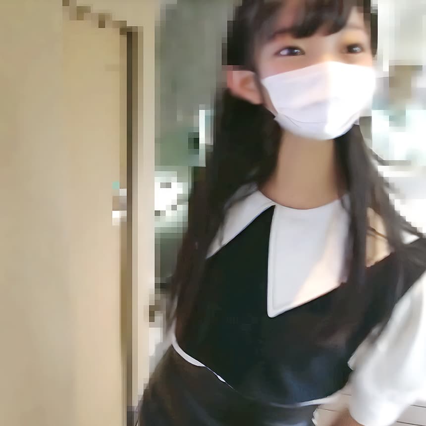 素人18歳美女のプライベート個撮
