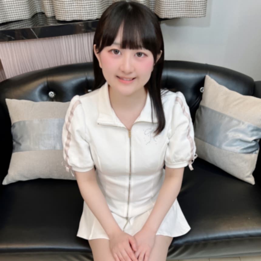 純粋な18歳看護学生と夜の実習