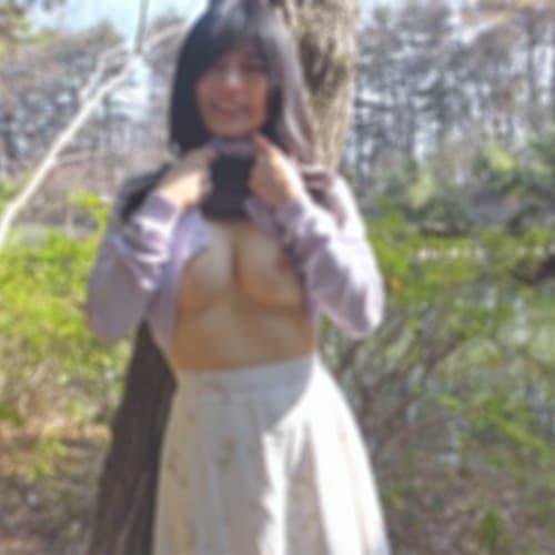 人妻ひかるさんの露出デート