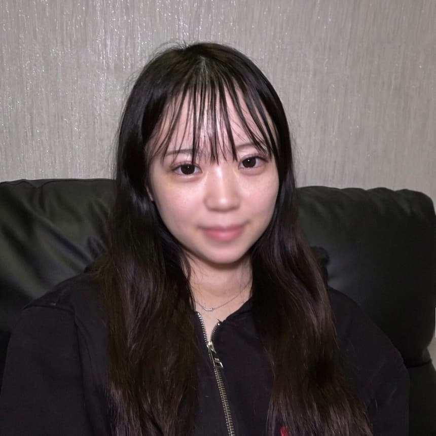 新人アイドル系美女の初登場