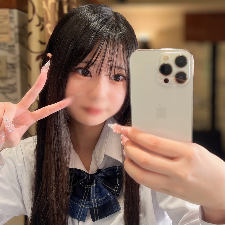 18歳清楚娘が20cmオーバー巨根にイキ狂う