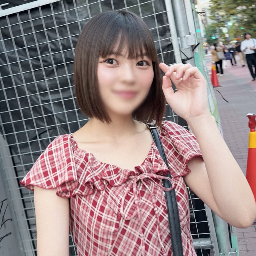 美大生のスレンダーボディを中出しで責め